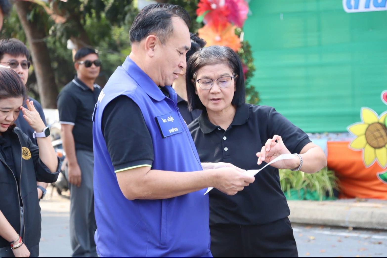 title - ผู้ว่าราชการจังหวัดพระนครศรีอยุธยา ลงตรวจพื้นที่เตรียมการพระราชพิธีถวายพระเพลิงพระบรมศพ สมเด็จพระนางเจ้าสิริกิติ์ พระบรมราชินีนาถ พระบรมราชชนนีพันปีหลวง ณ ศูนย์ส่งเสริมและพัฒนาอาชีพเสริมนอกภาคการเกษตร อำเภอบางไทร